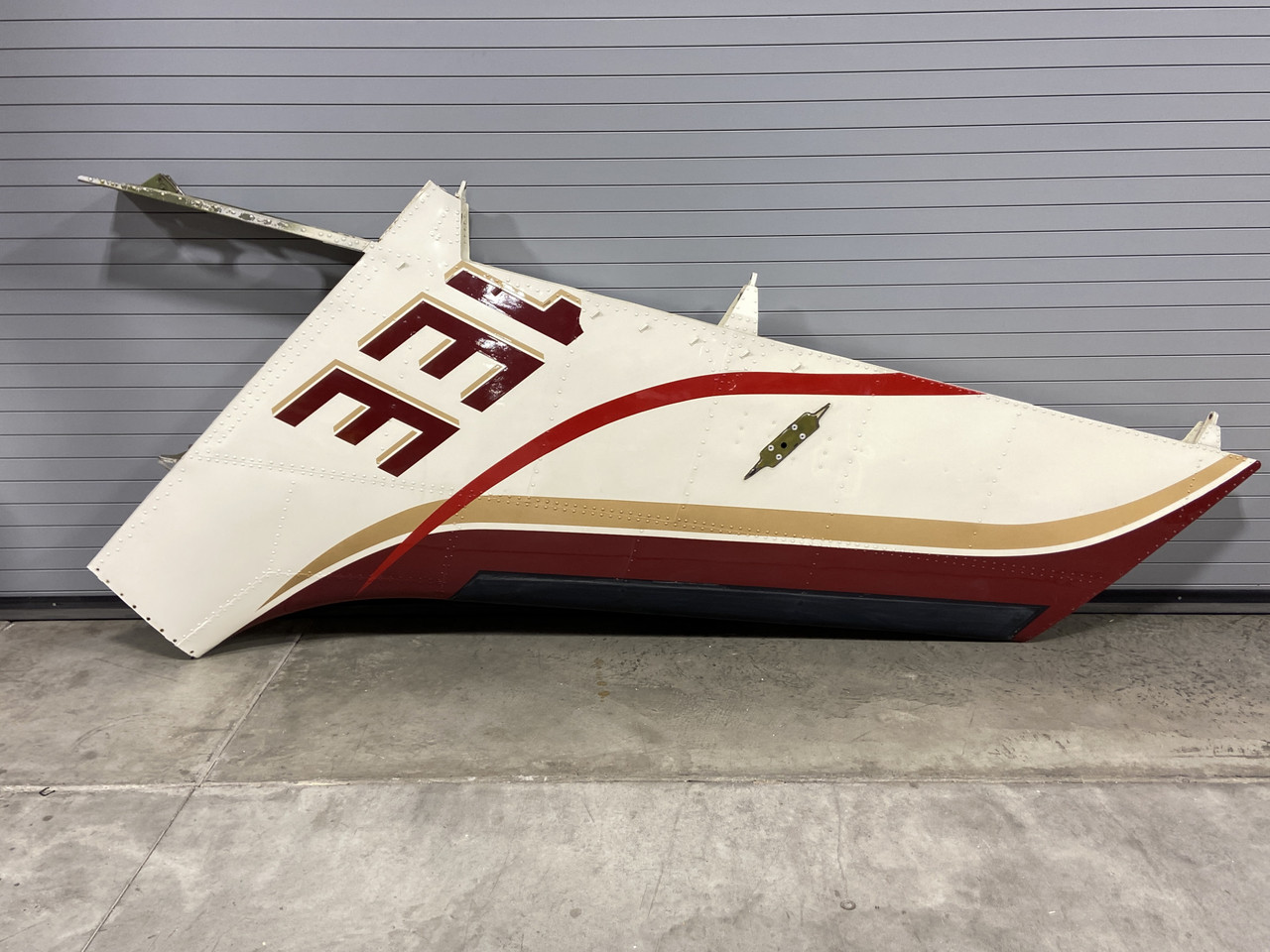 BURTLE AIRCRAFT サーキュレーター 5131020-28 (Use: 5131020-57) Cessna Vertical Stabilizer with