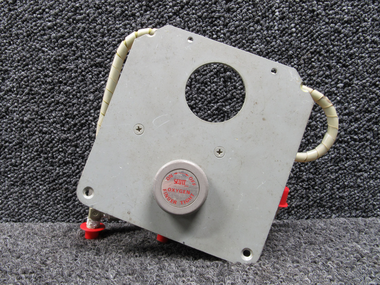 24552 Scott Panel Mounted Oxygen Regulator Assembly (Minus Indicator)