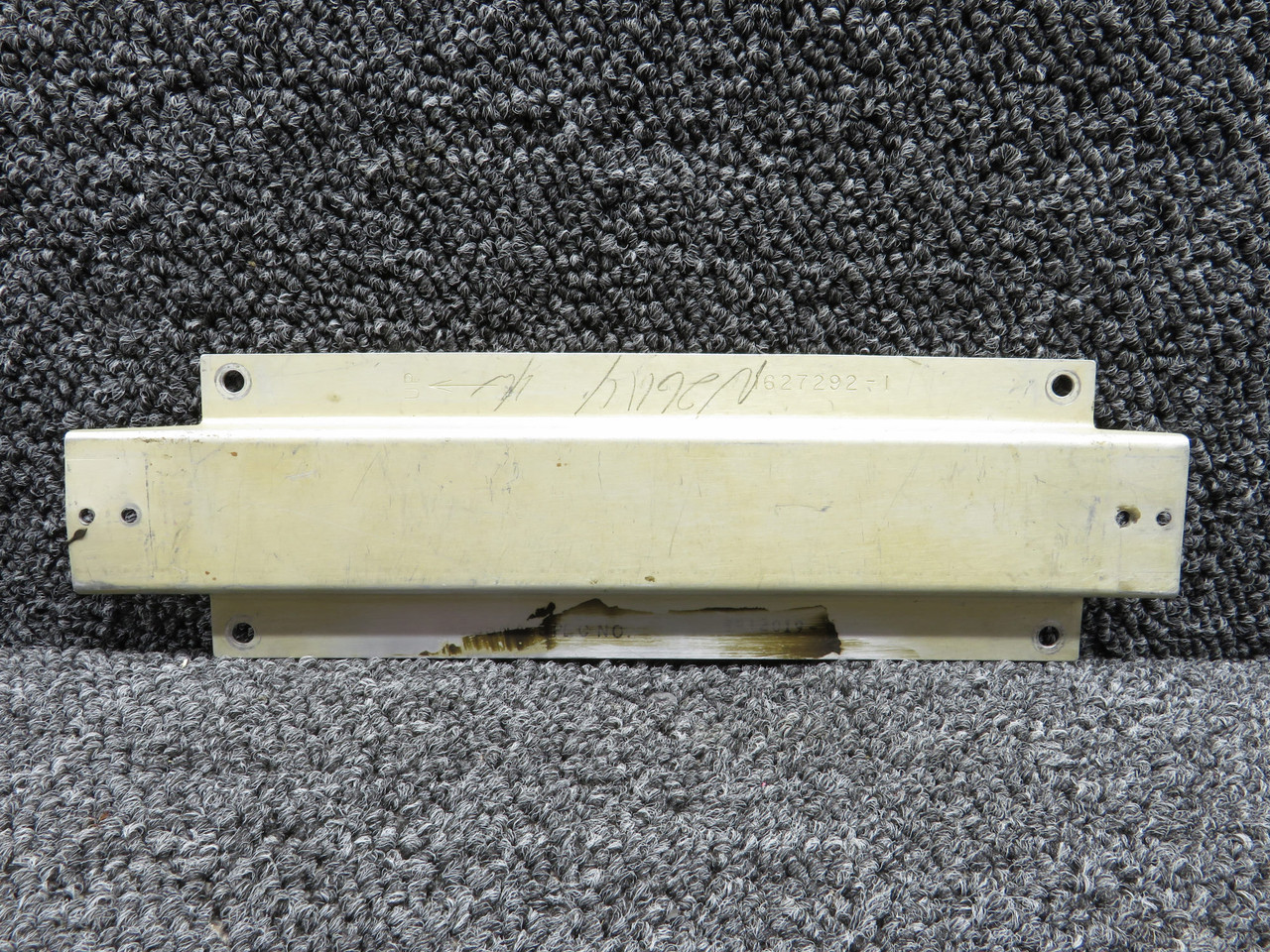 9912019-9 (Use: 6526368-1) Cessna Fuel Quantity Transmitter Bracket Assembly