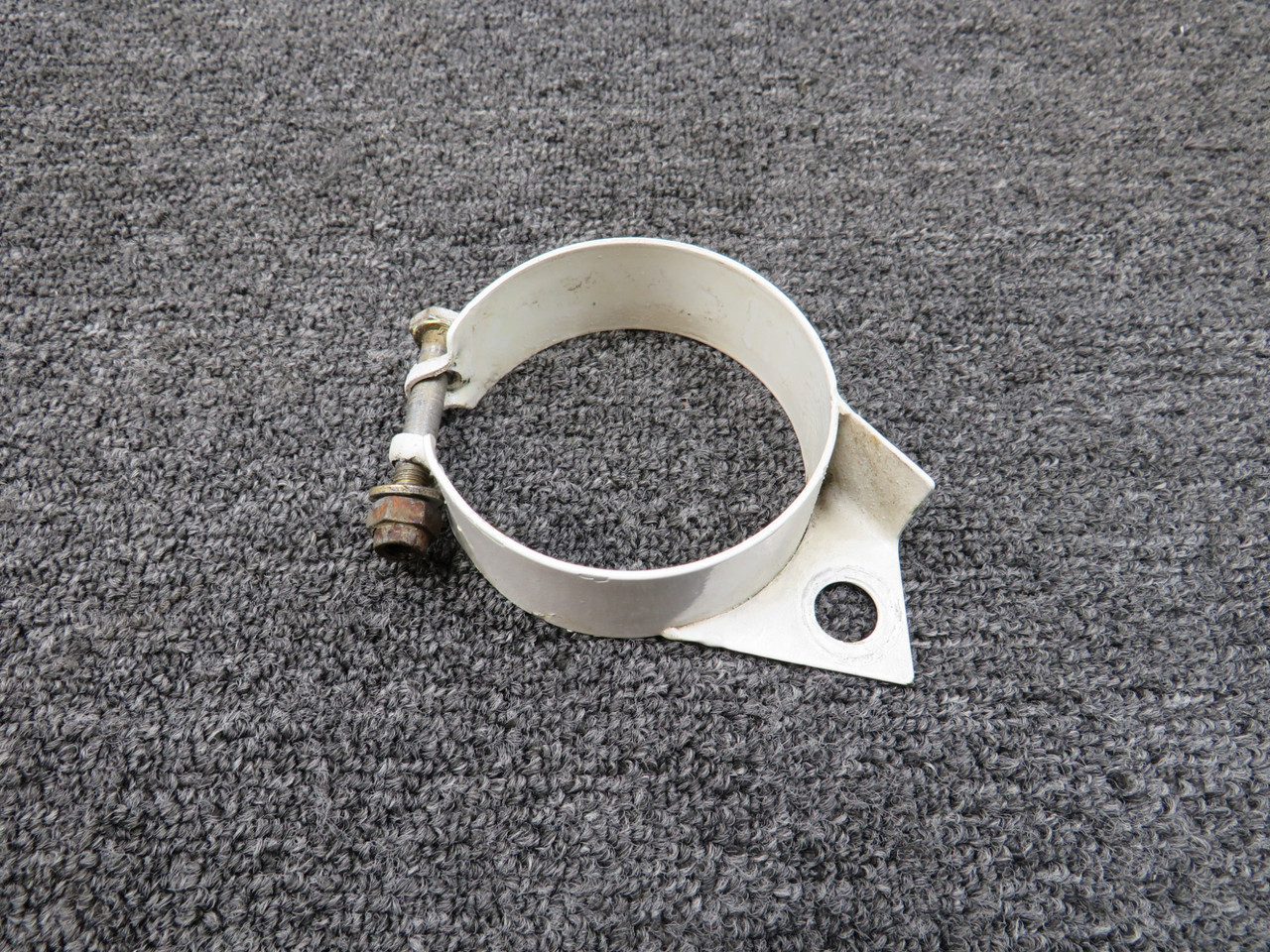 35-815264-1 Beechcraft 58 Lower Brake Clamp LH