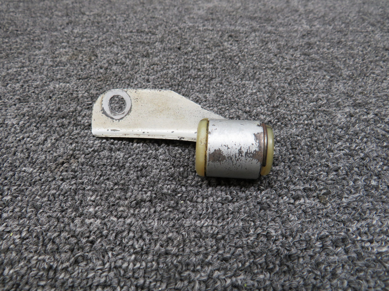 17539-000 Piper PA23-160 Left Main Gear Brake Line Guide Bushing