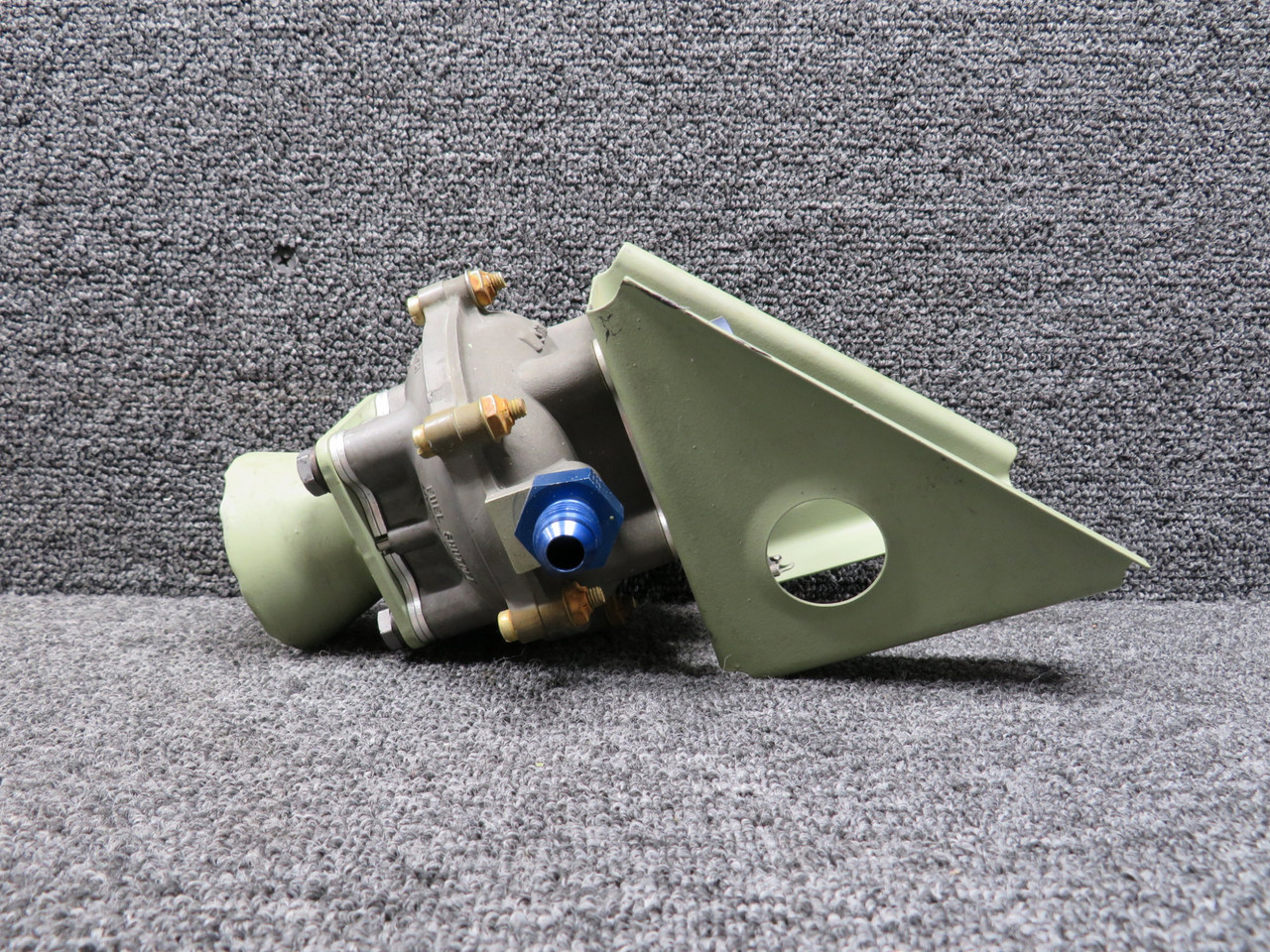 user_5b92f437 750800-2 Textron Fuel Shutoff Valve For Sale