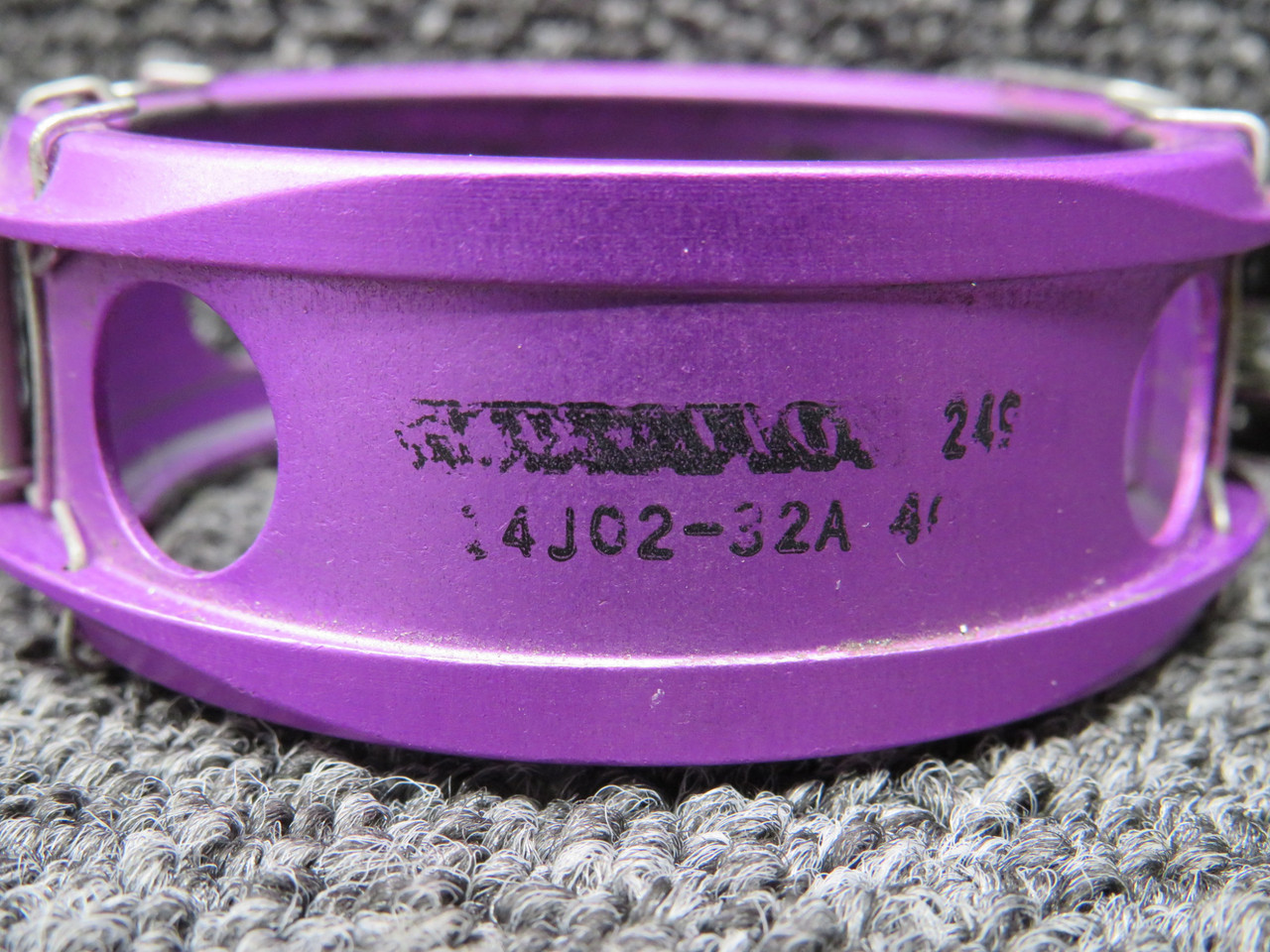 14J02-32A (Alt: 14J02-24A) Cessna Citation 560XL Coupling Assembly