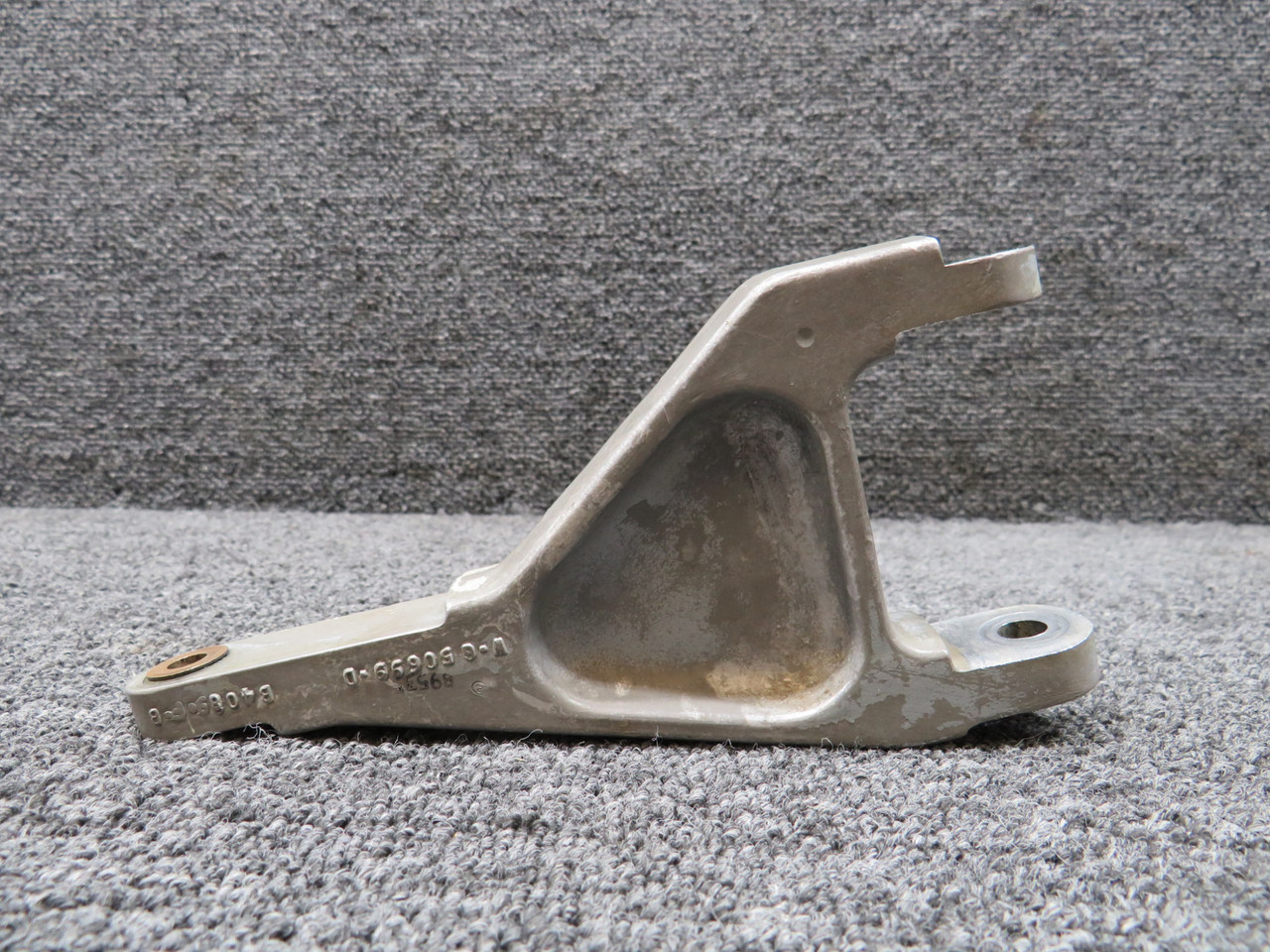752-914 (Use: 31805-006) (Cast: W-G50699-D) Piper PA23-160 Landing Gear Scissor