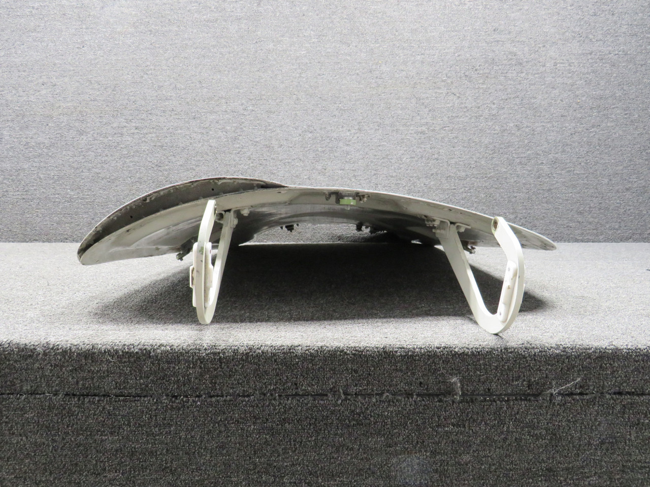 0226-001 LANDINGPOLEⅡ60 6612290-2 Cessna Citation 560XL Tailcone Forward Access Door