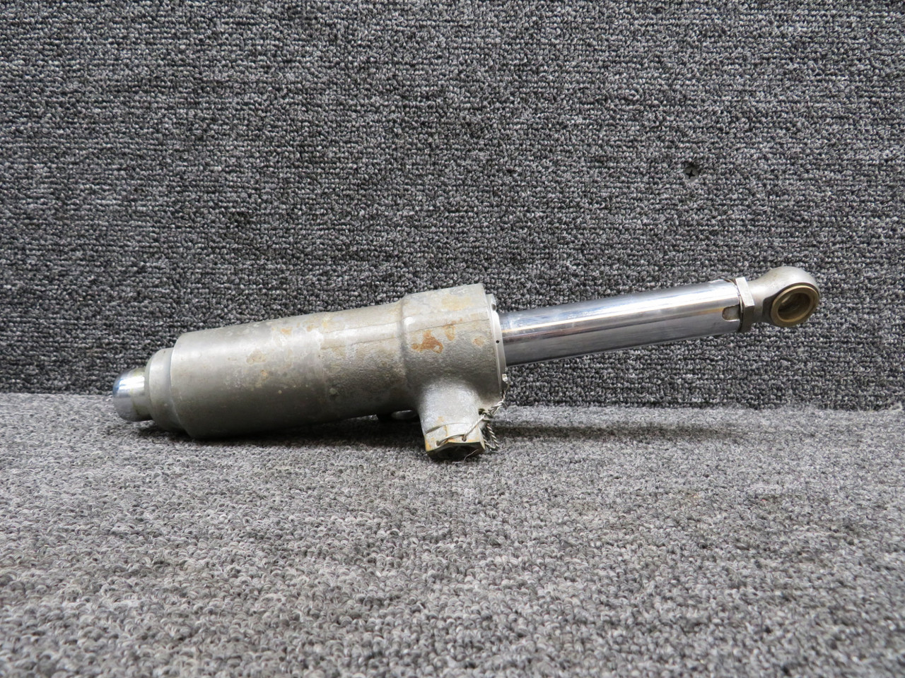 45100-11 Mitsubishi MU-300 Nose Gear Shimmy Dampener