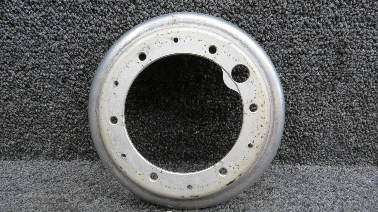 C163002-0301 (Use: C163003-0301) McCauley 6.00-6 Nose Wheel