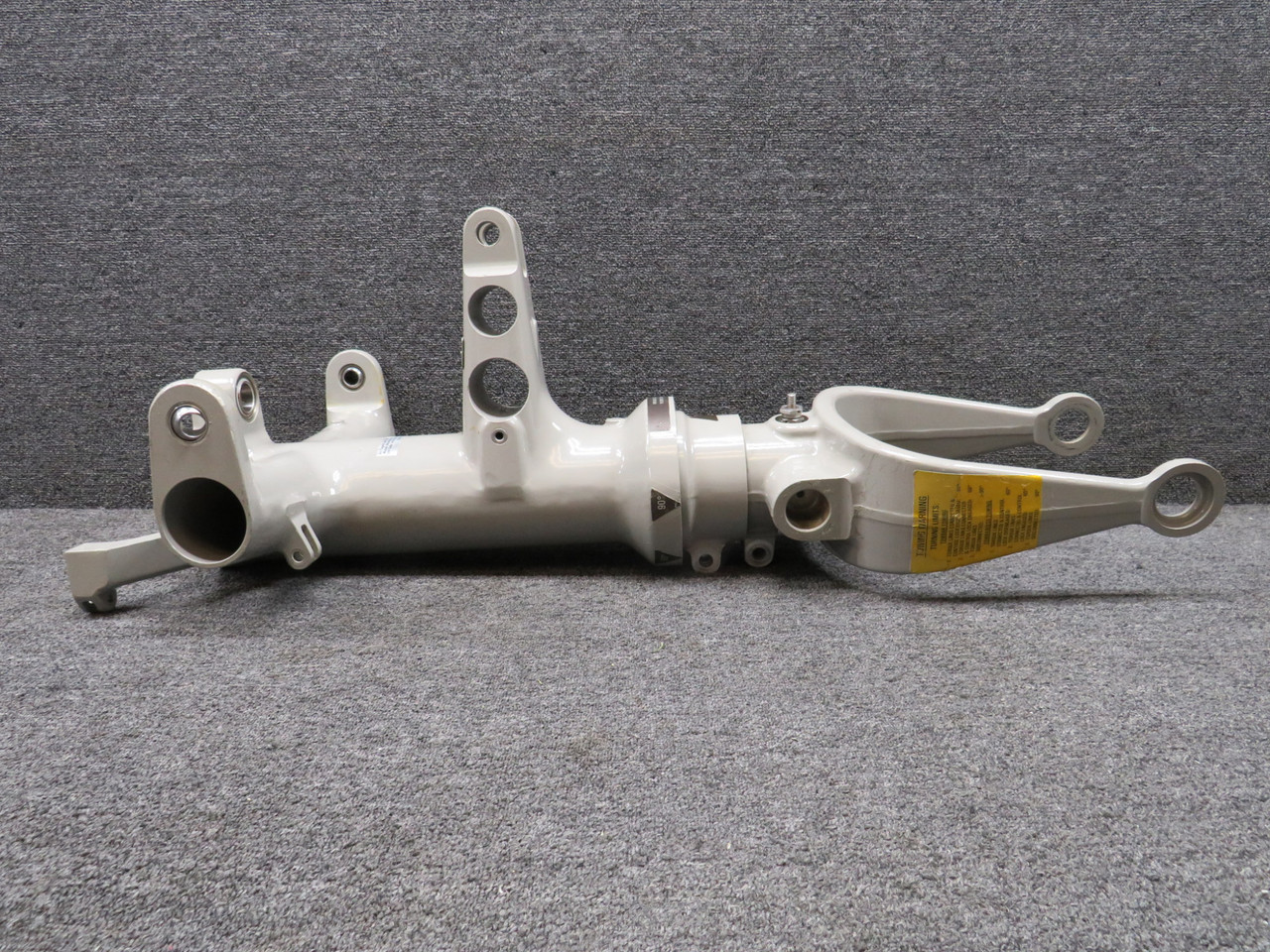 6642625-214 Cessna Citation 560XL Air Capitol Jet Nose Landing