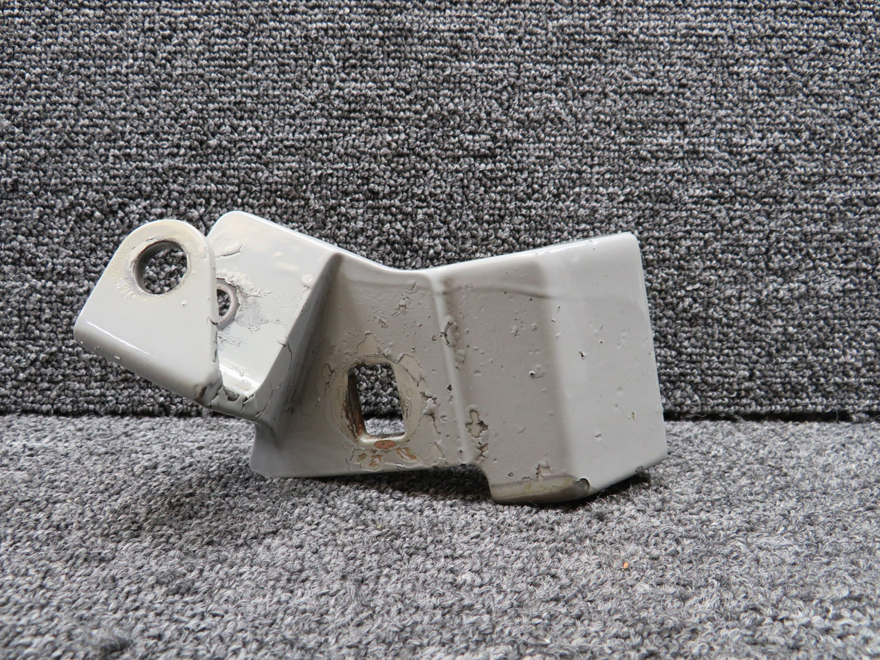 6641625-4 Cessna Citation 560XL Main Landing Gear Door Attach