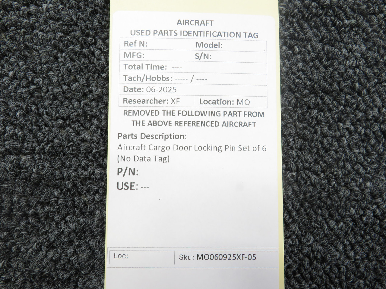 Aircraft Cargo Door Locking Pin Set of 6, No Data Tag