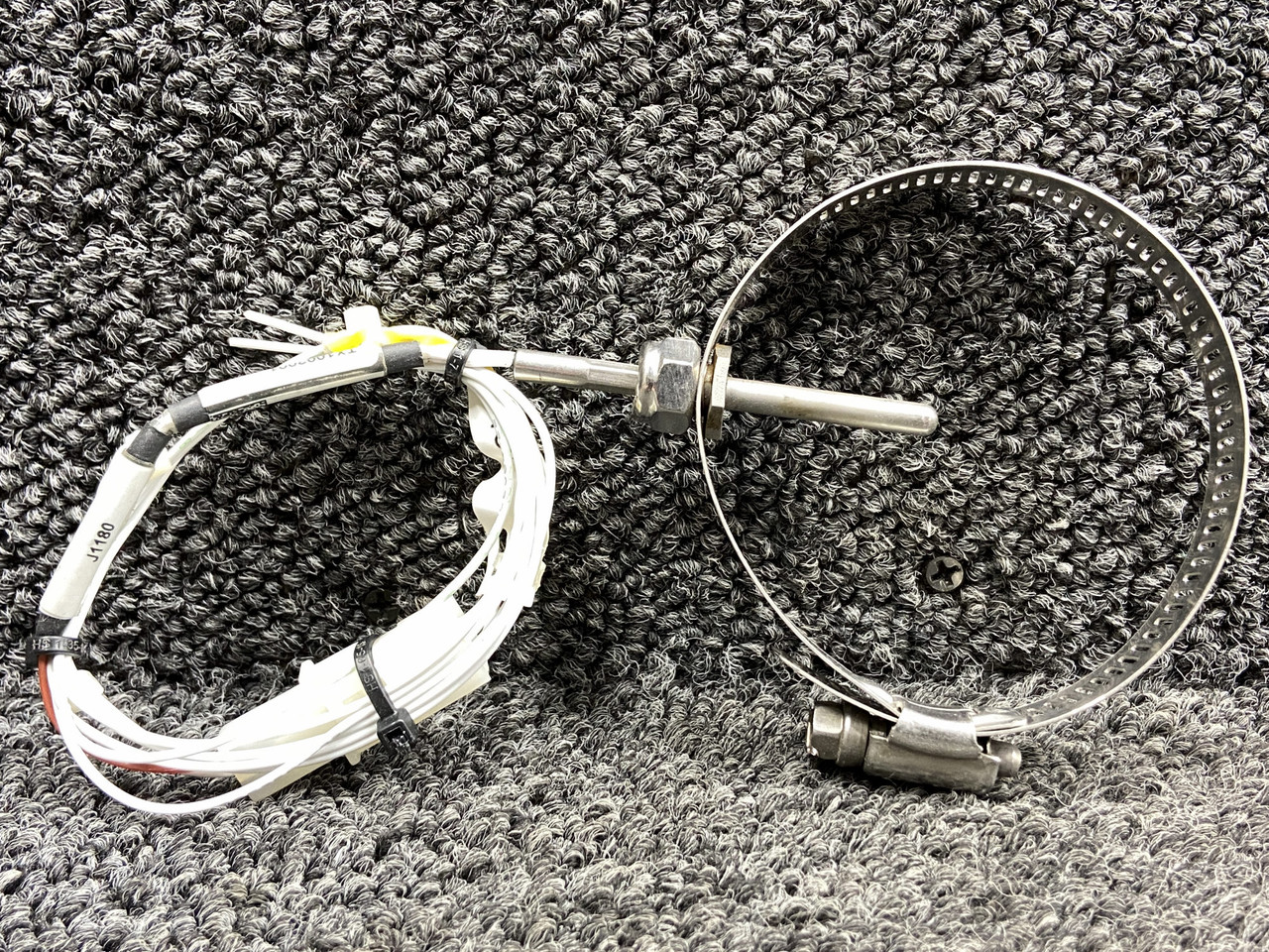 CYRページ 28893-001 Cirrus SR22T Cabin Air Temperature Sensor Probe with