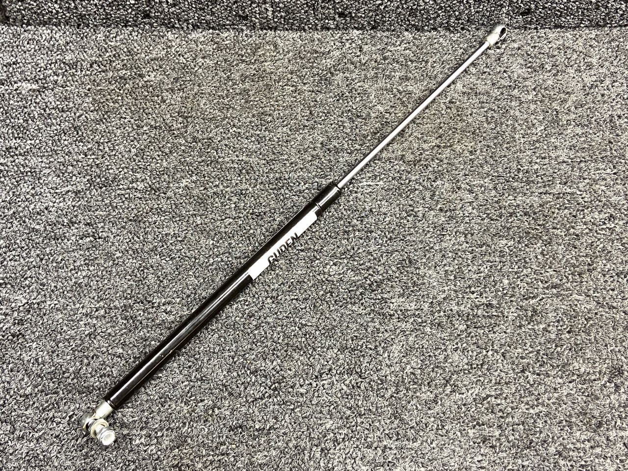 Z-135450 (Alternate PN: 18200-003) Guden Cabin Door Gas Strut Assembly