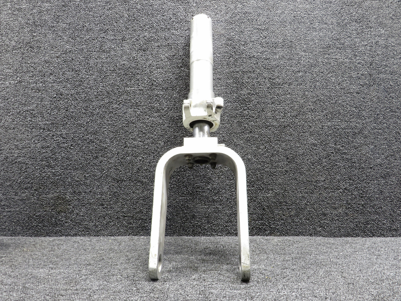 Rページ　0ah 45272-1 Rockwell 114 Nose Landing Gear Inner Barrel, No Data Tag
