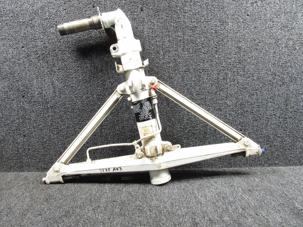 35-810026-653 Beech BE-35-VB Oleo Main Landing Gear Assembly Left Hand