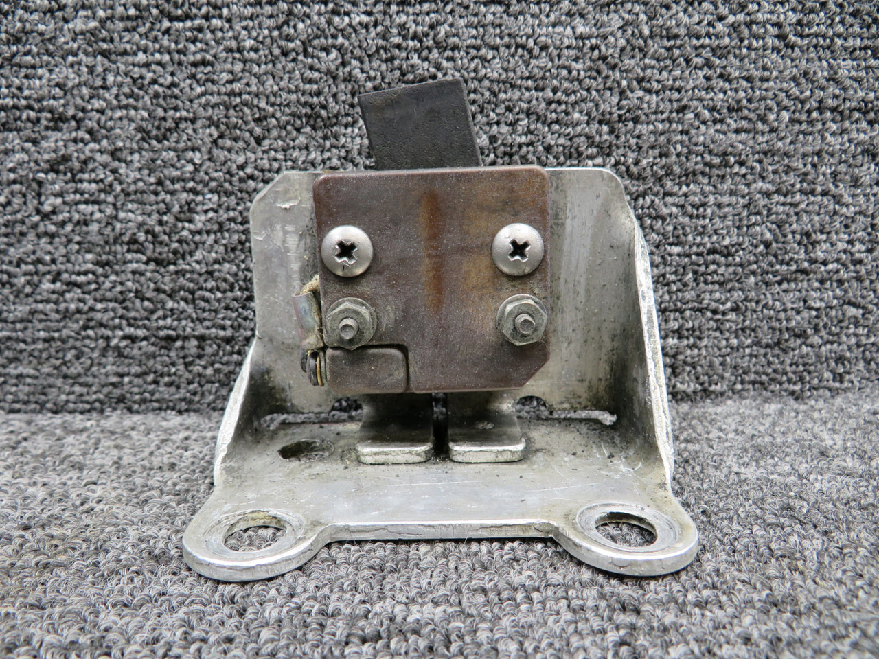 4E1311-2 BF Goodrich Propeller De-ice Brush Block Assembly