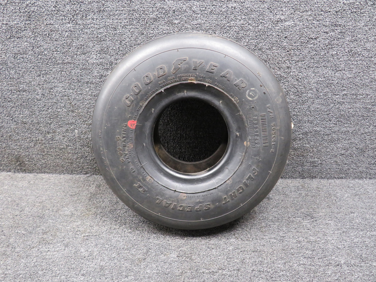 505C01-2 Goodyear Flight Special II 5.00-5 Tire (New Old Stock)