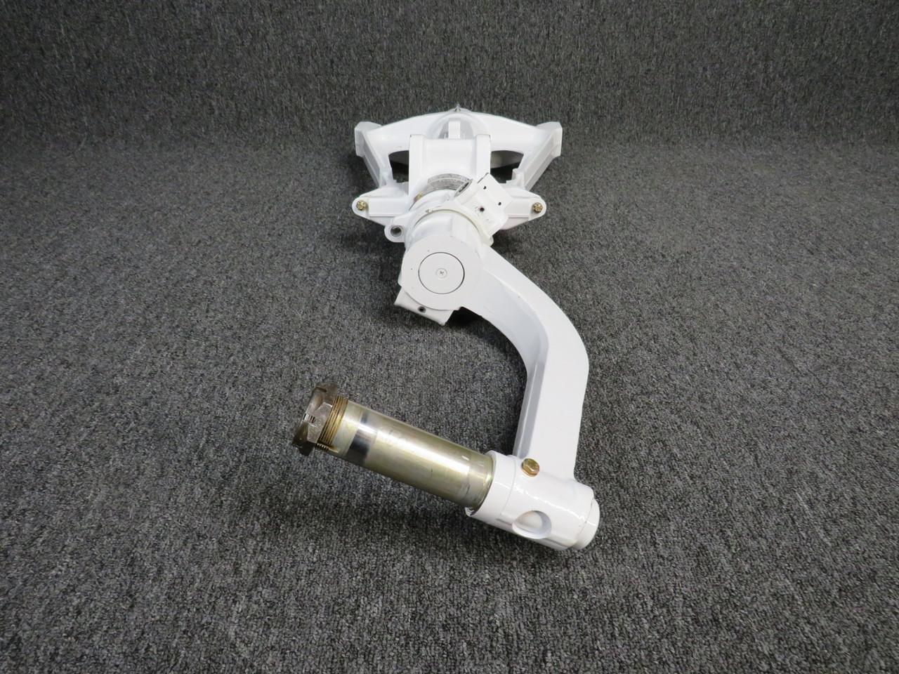 50-820196-651 Beechcraft B90 Nose Gear Assembly (Less Tire & Wheel