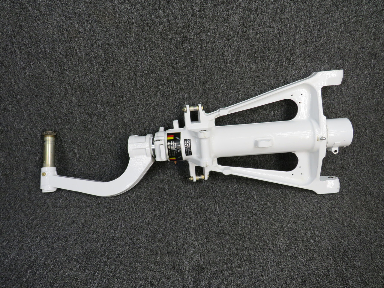 50-820196-651 Beechcraft B90 Nose Gear Assembly (Less Tire & Wheel)