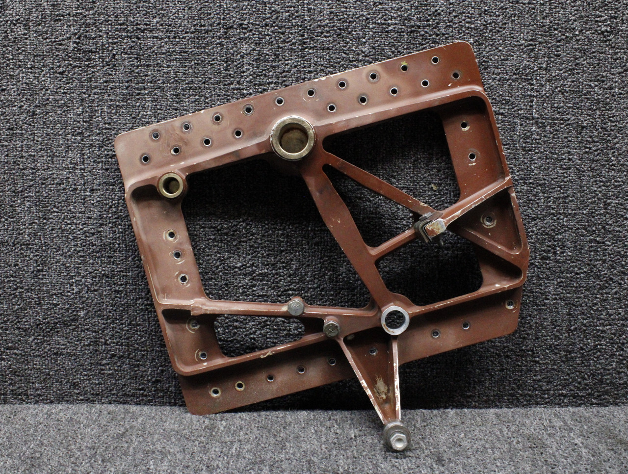 27-21001-010 Swearingen SA-226T Nose Gear Drag Brace Mount RH