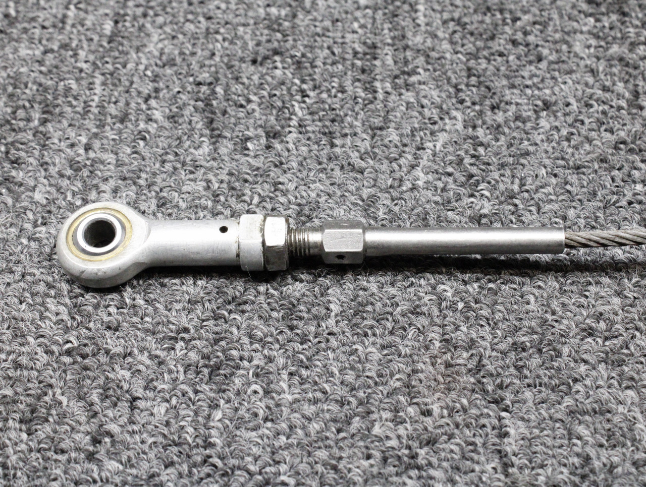 27-52006-003, 27-51000-175 Swearingen SA-226T Main Gear Pivot