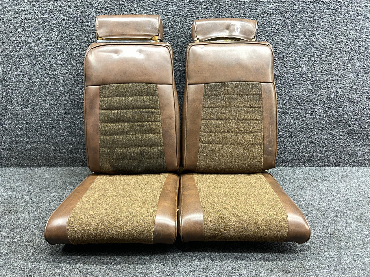 ベッド 95-534015 Beechcraft S35 Jump Seat Assembly LH & RH Set