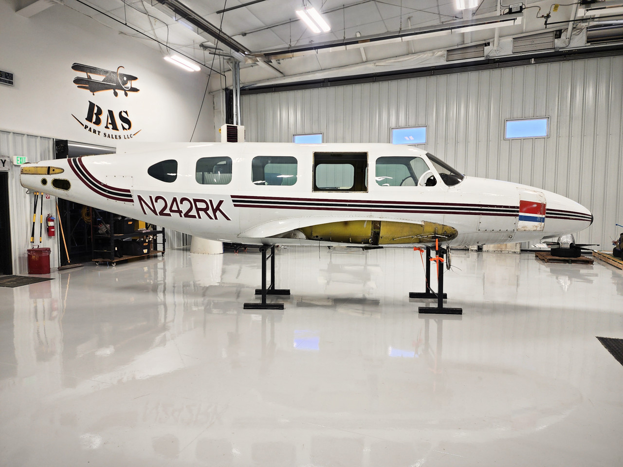 Piper PA31-325 Fuselage with Bill of Sale, Airworthiness, Tag, and Logs