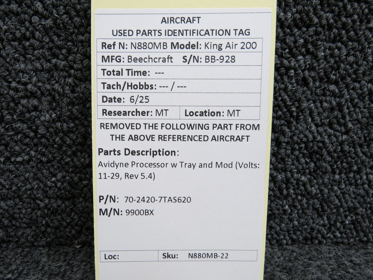 70-2420-7TAS620 Avidyne 9900BX Processor w Tray and Mod (Voltage