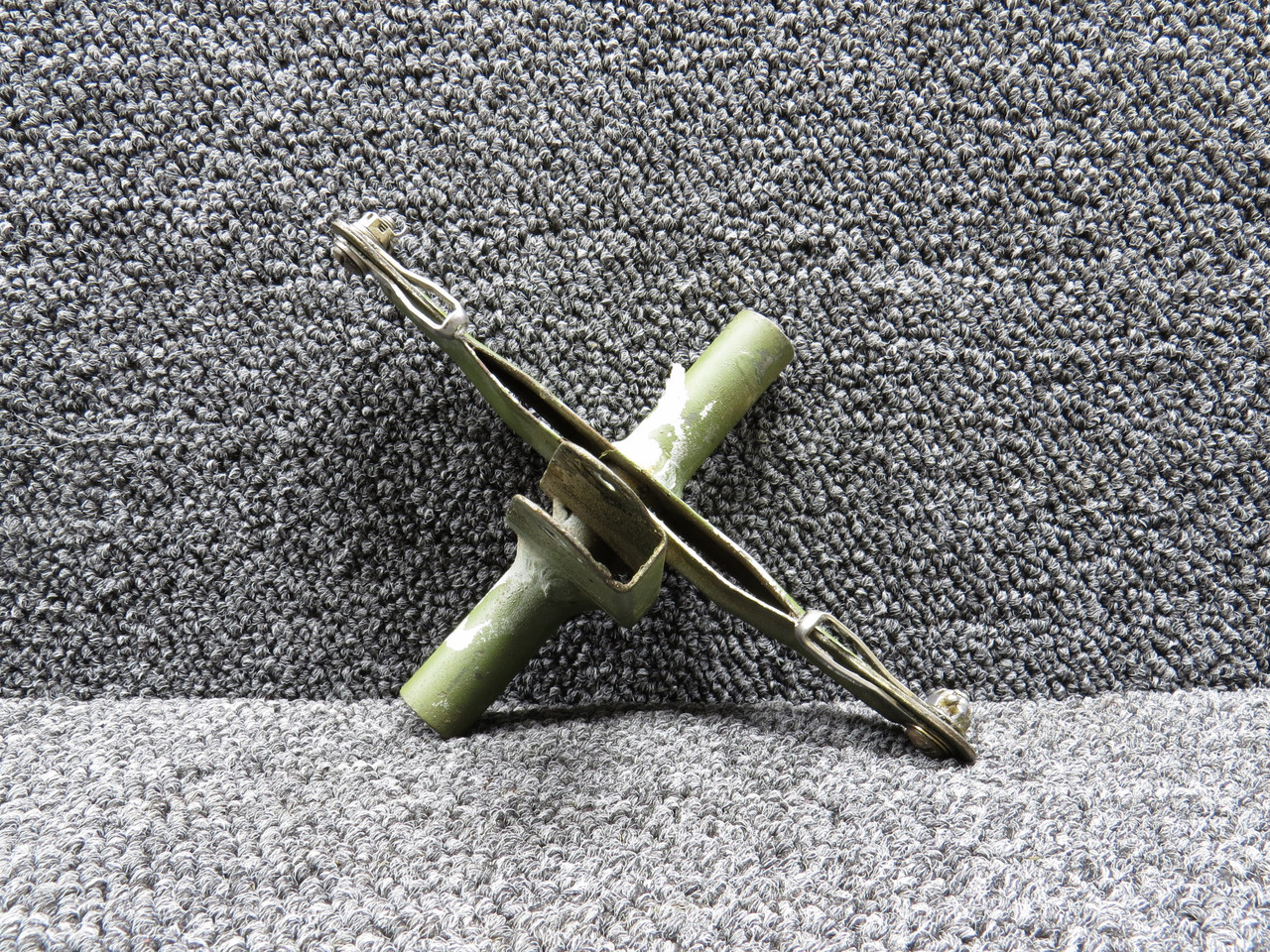 0523535-1 Cessna C-180 RH Flap Bellcrank For Sale