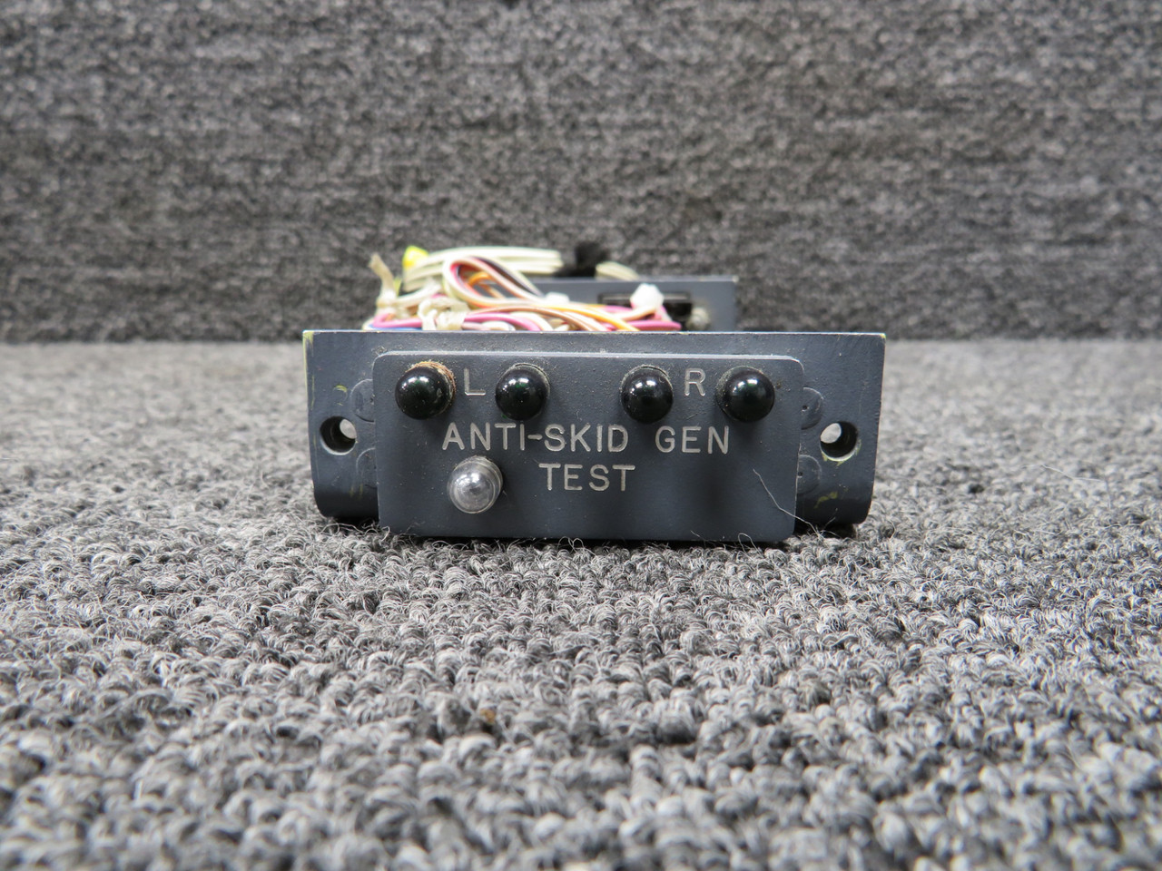 2318018-14 LearJet 24E Anti-Skid Indicator Light Assembly