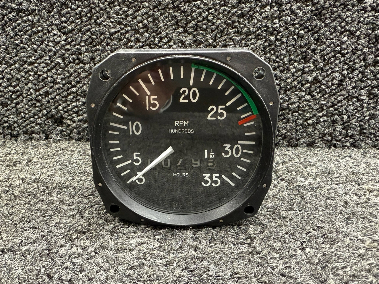 D1-112-5025 Mitchell Aircraft 98480-25 Recording Tachometer (Hours: 79.8, Core)