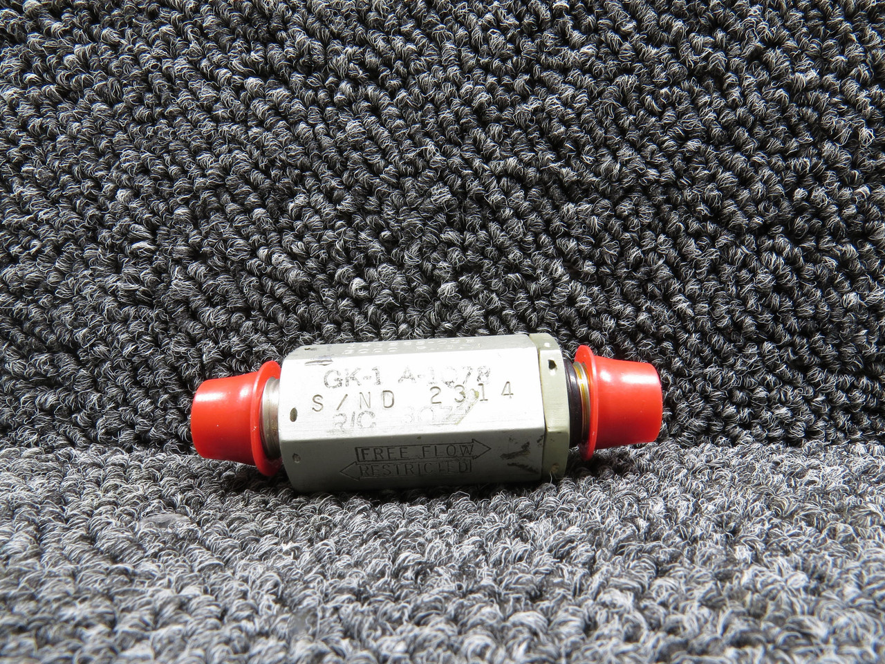 1R3665-035 Gar-Kenyon One-Way Hydraulic Valve Assy