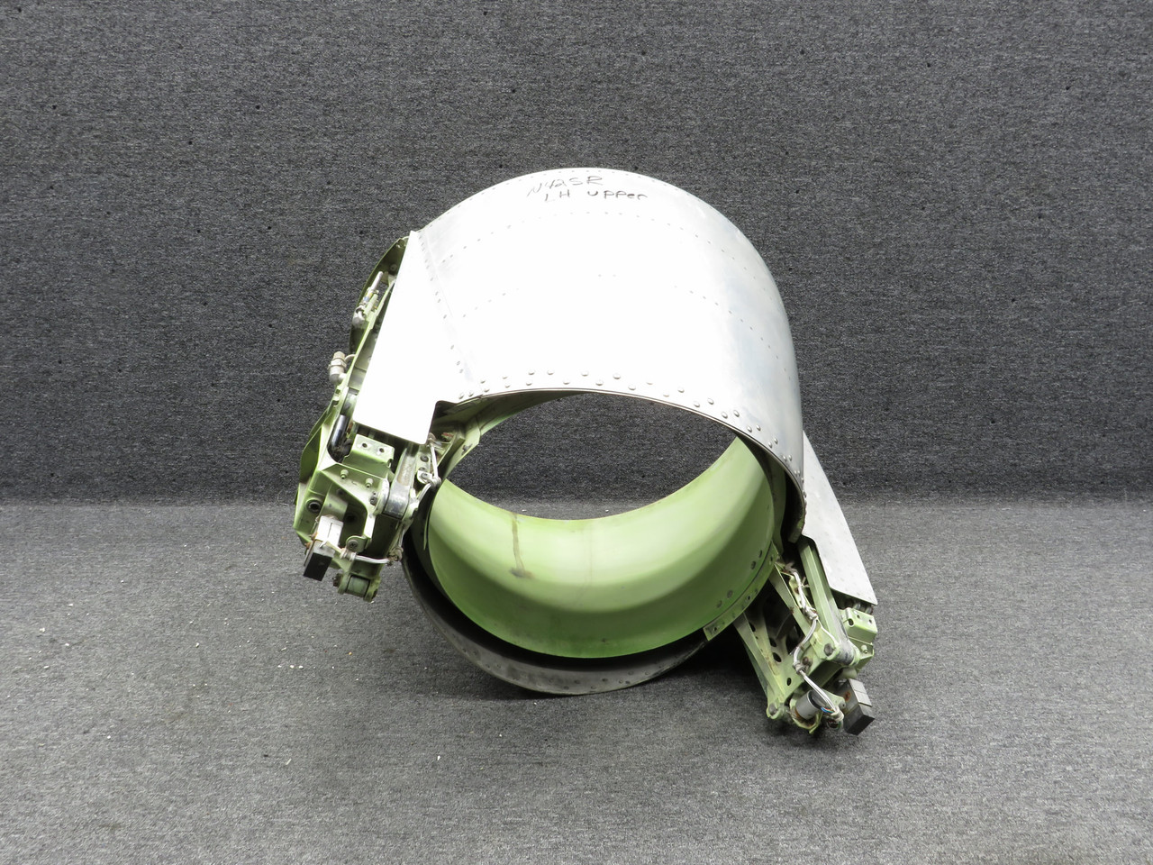 2020004-1 Mitsubishi MU-300-1A Trust Reverser Parts Removed Unit