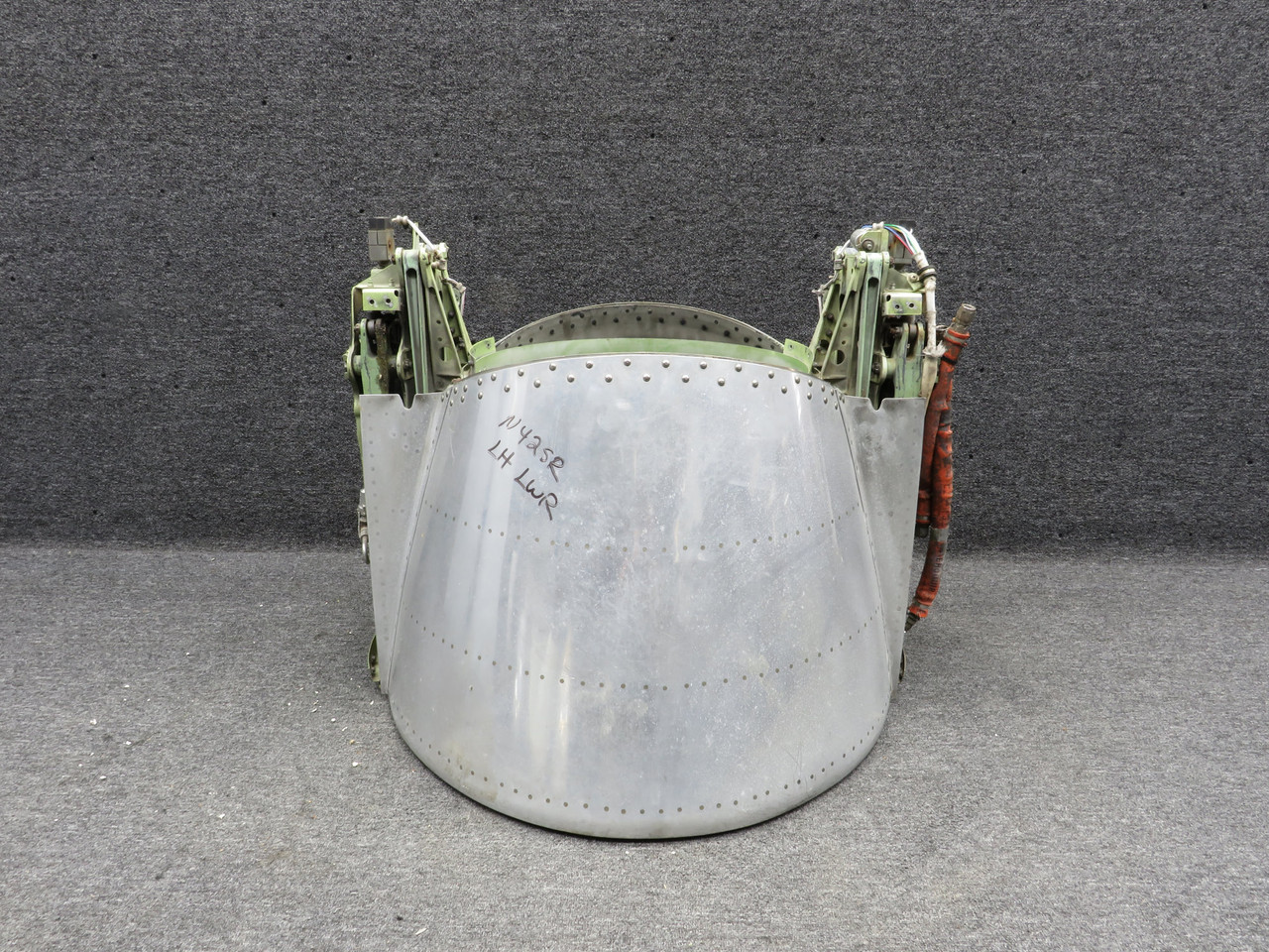 2020004-1 Mitsubishi MU-300-1A Trust Reverser Parts Removed Unit