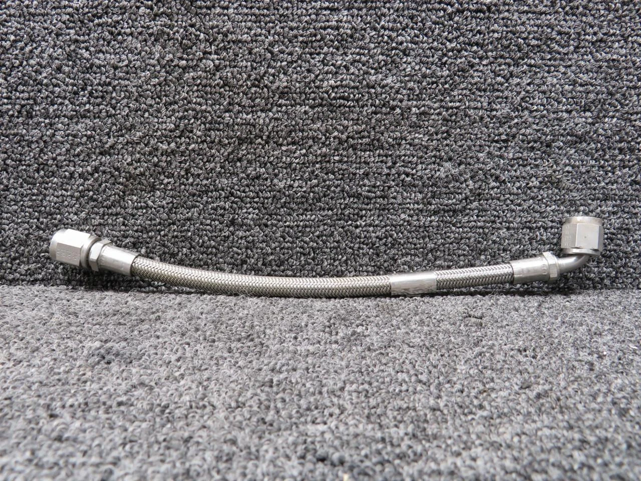 124002-4CR0083 LearJet 24E Hose