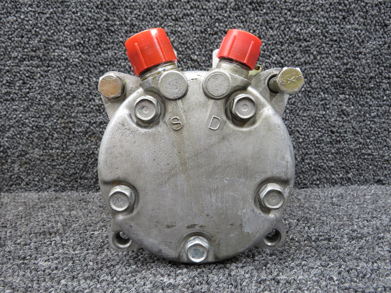 SD-505 Sanden 9077 Air Conditioning Compressor For Sale