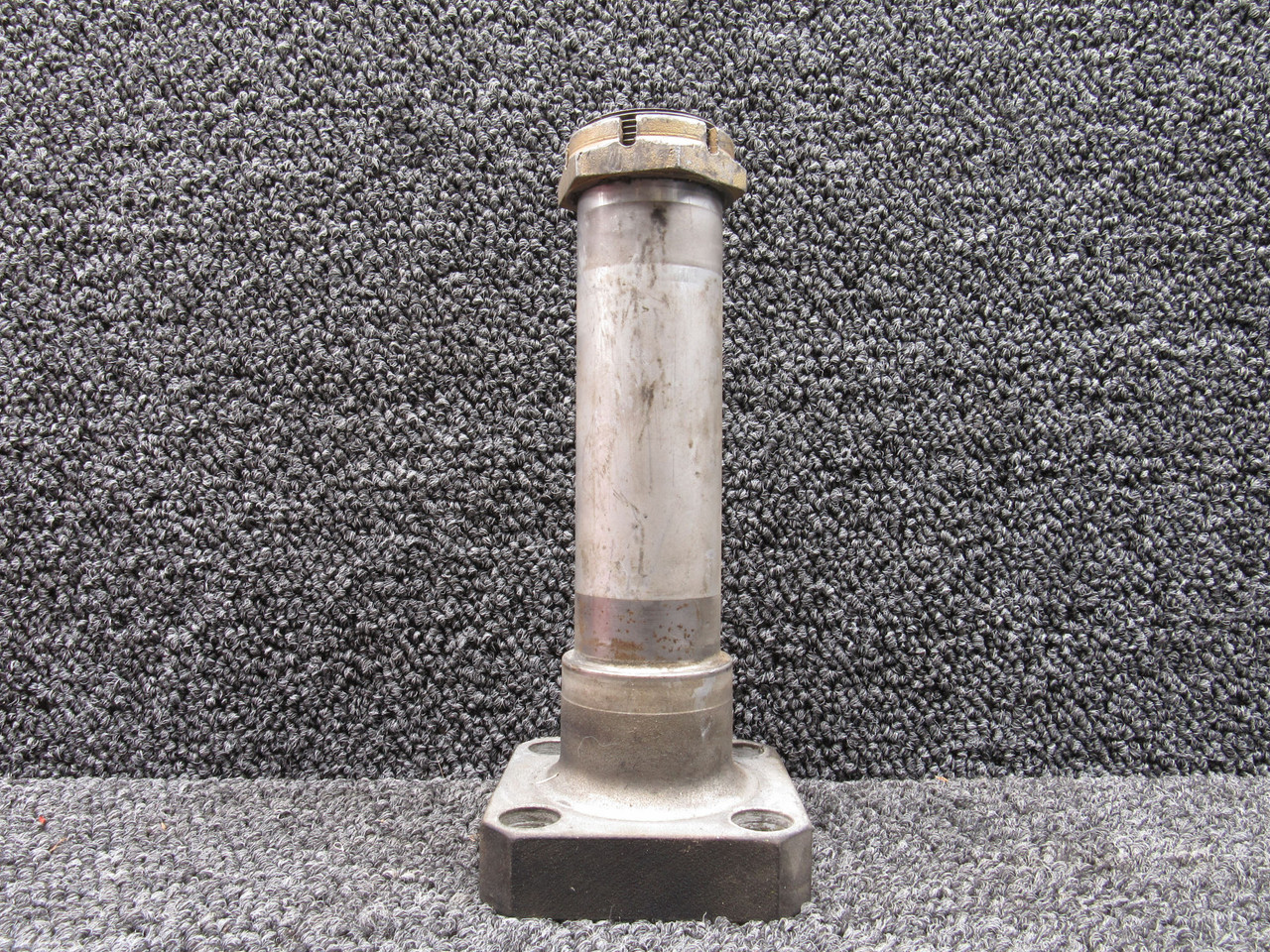 【シーナ】 2641011-1 Cessna C-208 Axle Main Landing Gear Unit