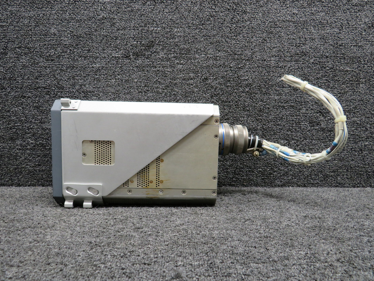 7013270-983 Honeywell RM-855 Radio Management Unit with Mods, 28Volts