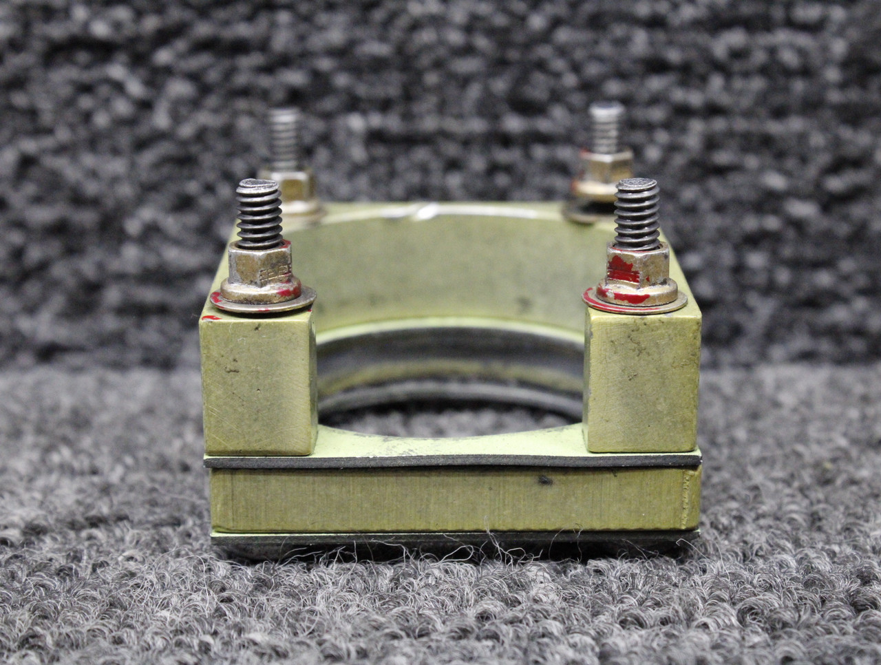 68272-002, 68272-004 Piper PA28-181 Control Wheel Plate Assembly