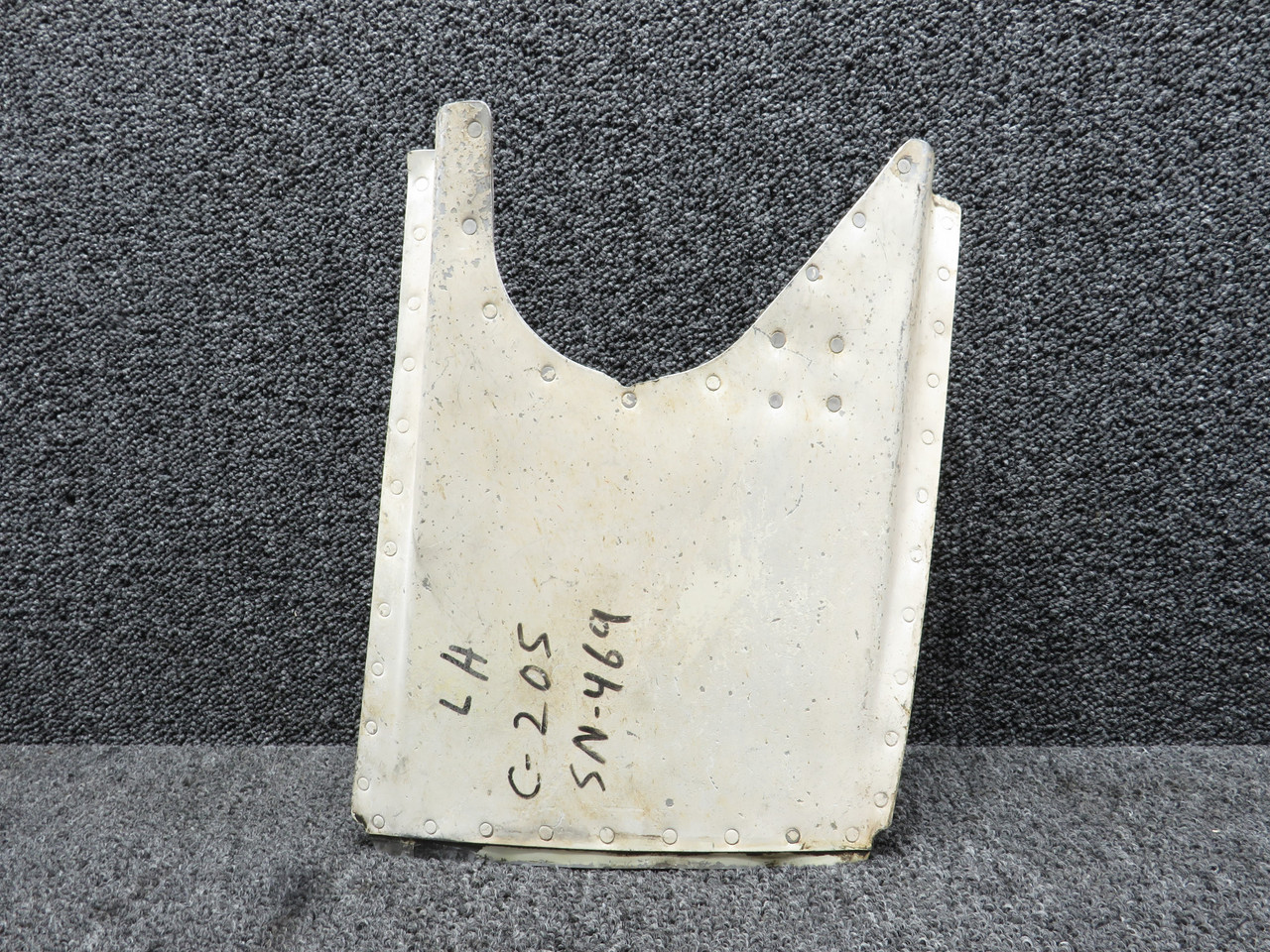 1213469-203 Cessna C-205 Cowl Flap Assembly LH