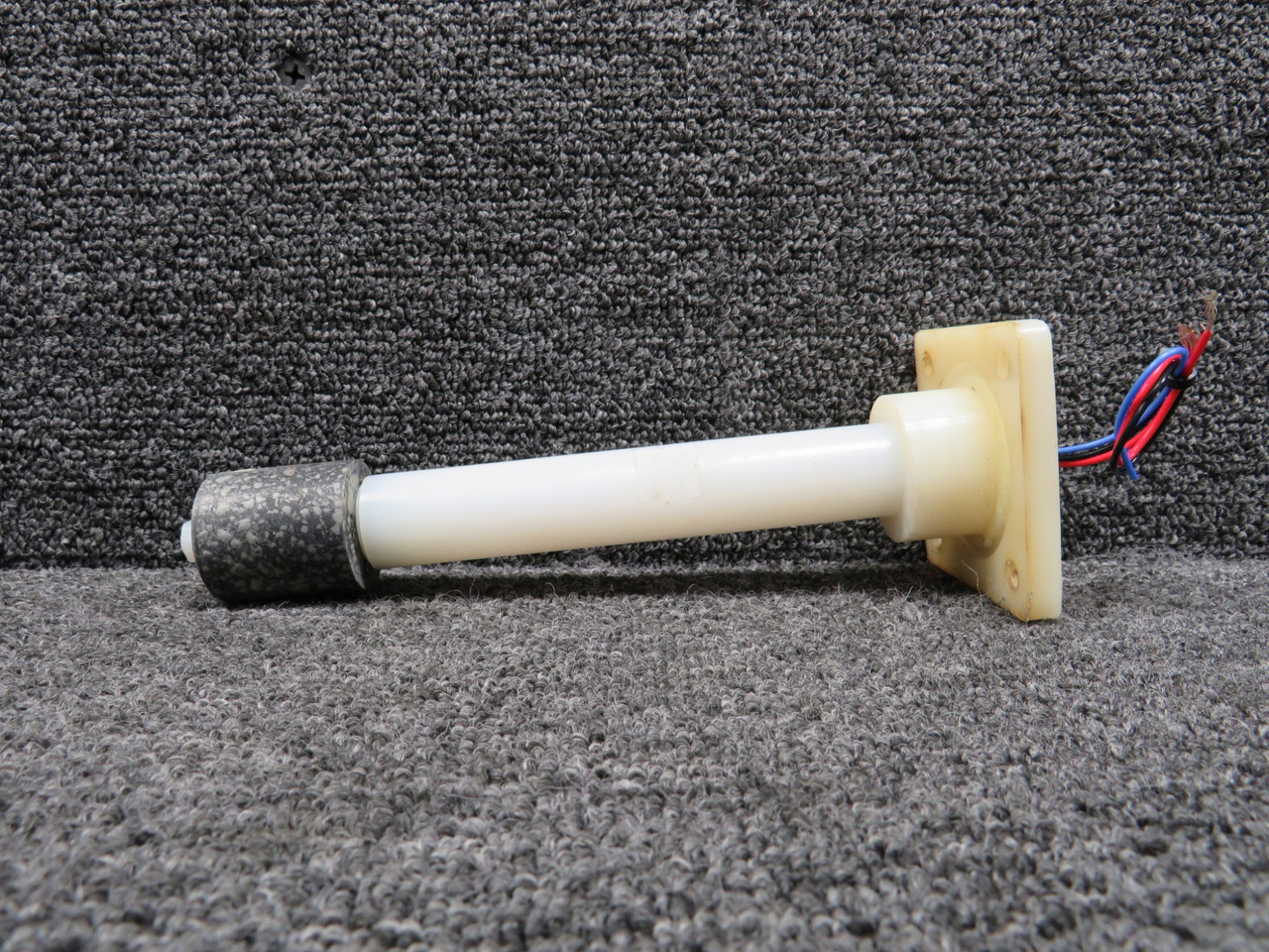 L14F-74 Precision Sensors Float Switch with Green Repairable Tag