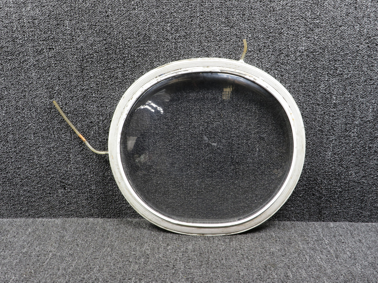 137169C411 BAE JS-31 Cabin Window with Seal and Rubber Drains Assembly