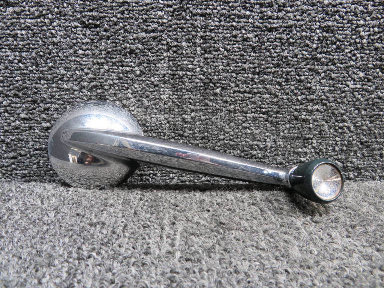 464-023 Piper PA24-250 Stabilator Trim Crank Handle Assembly