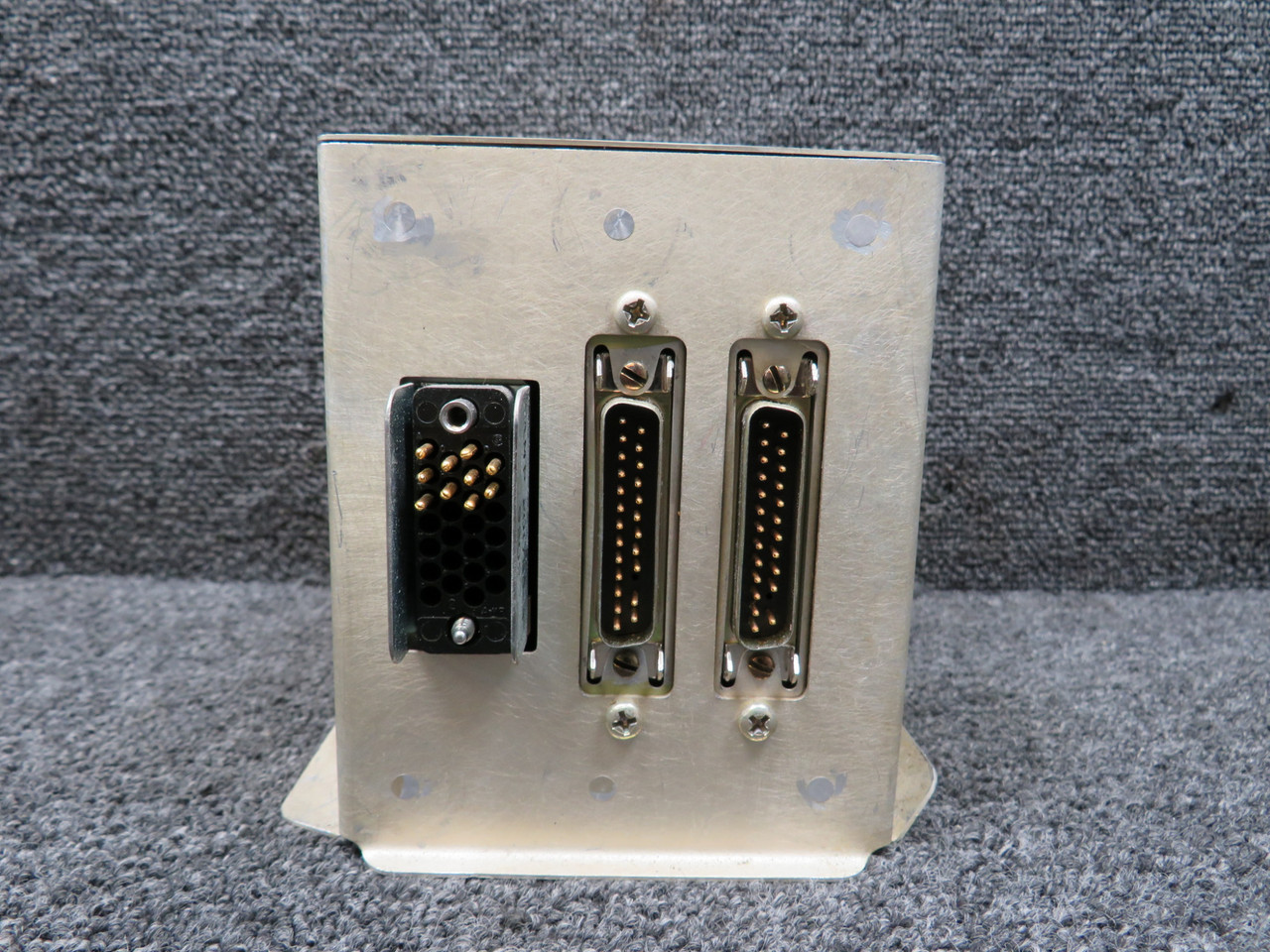 3118318 (Alt: 3118318-7) LearJet Defog Box Assembly with Repairable Tag (Core)