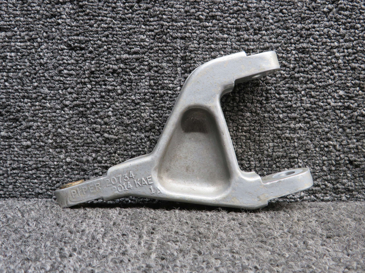 20770-000 (Cast: 20734) Piper PA24-250 Nose Gear Torque Link (Damage)