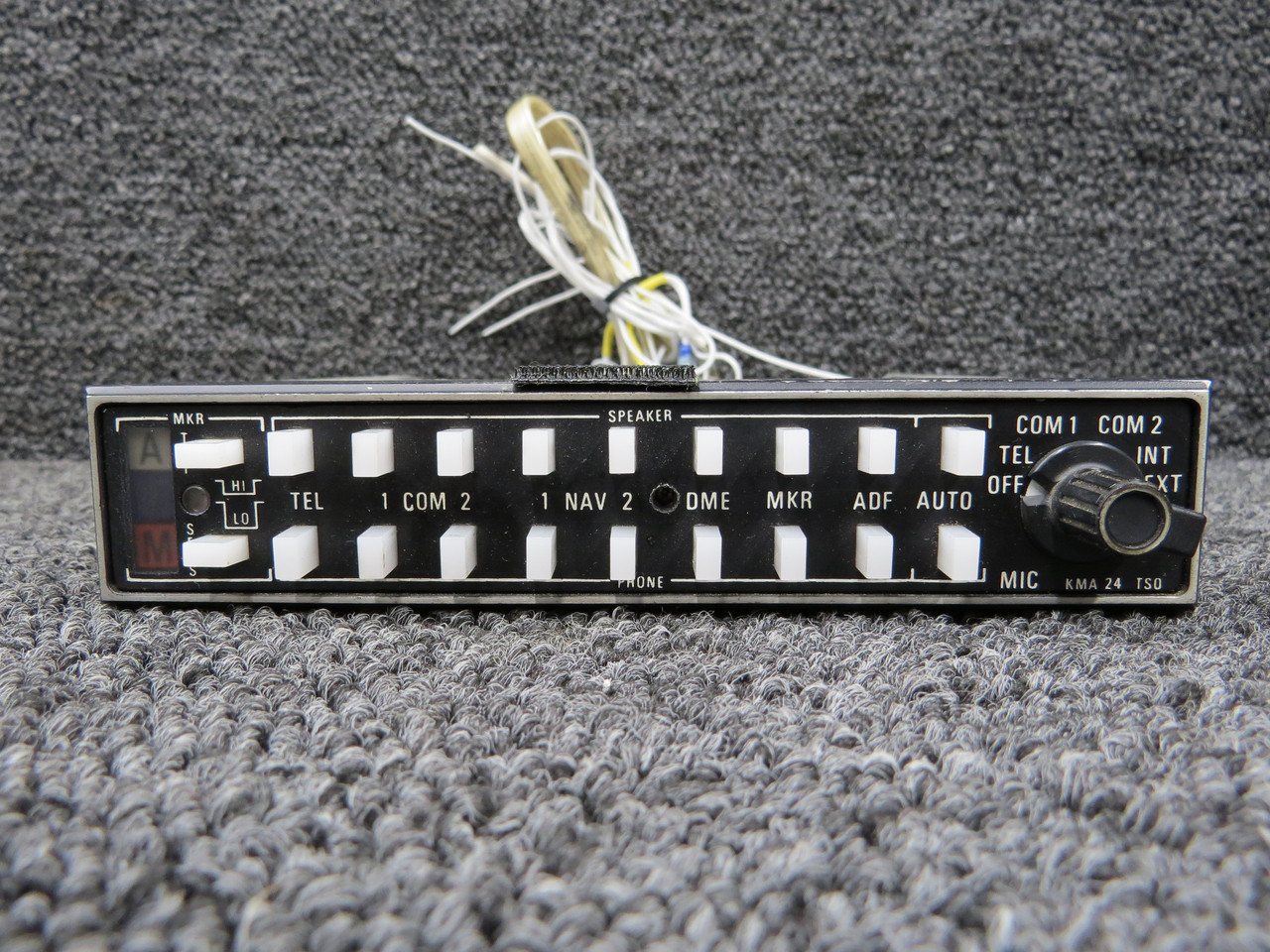 2438.kページ 066-1055-03 King Radio KMA-24 Audio Selector Panel with Tray