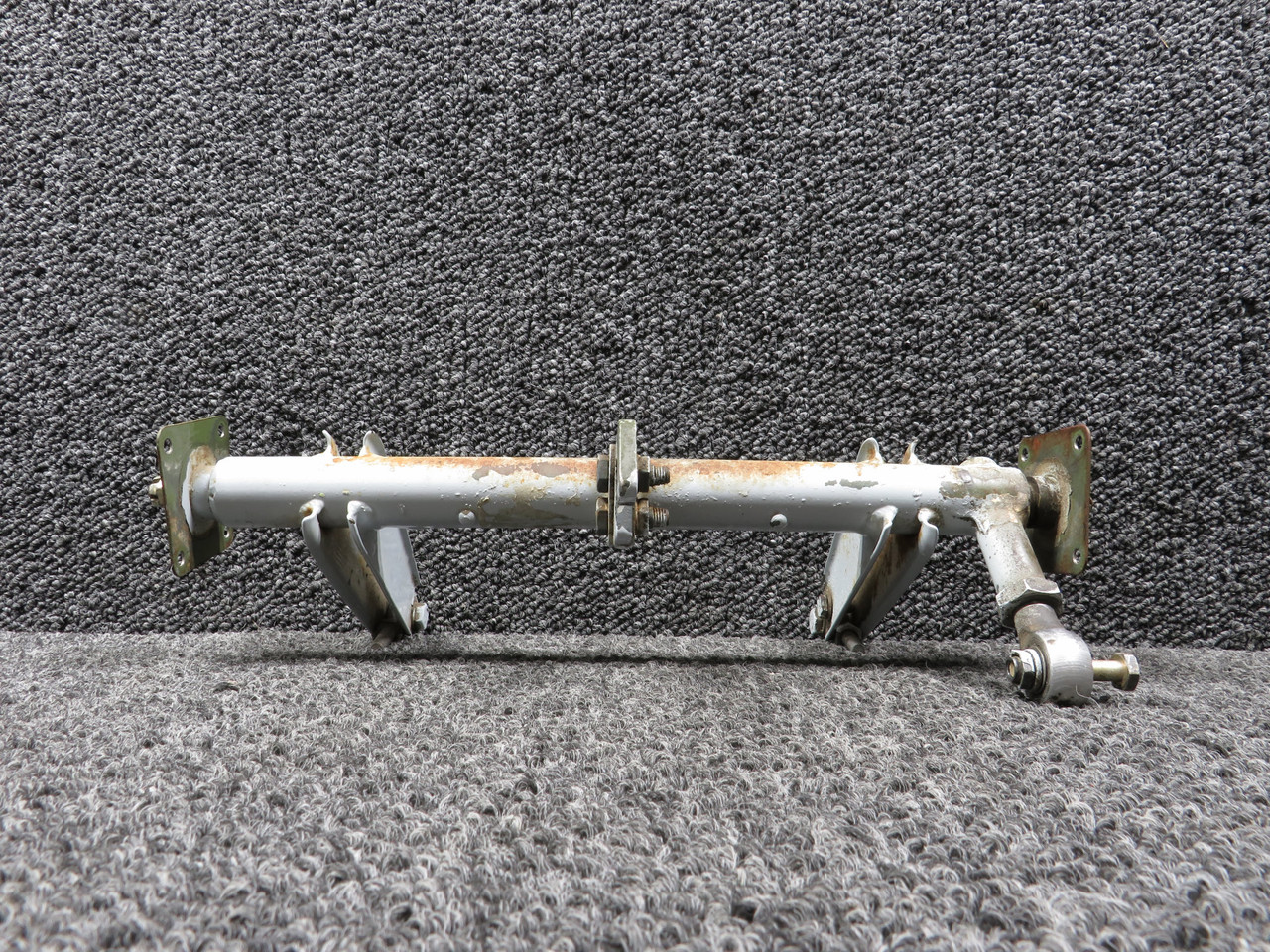 0813300-122 Cessna C-421 Nose Gear Torque Tube Uplock