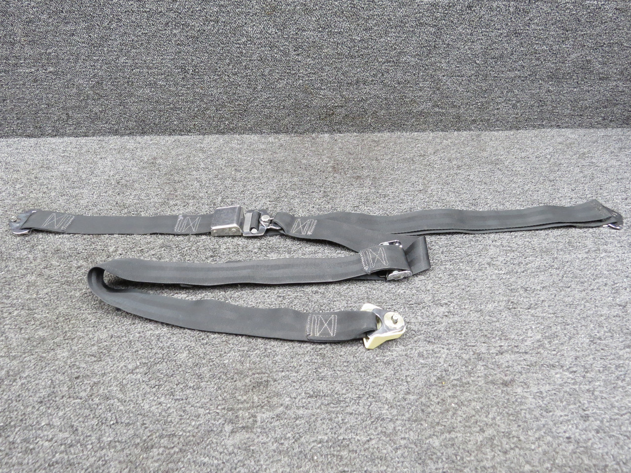 502987-401-2251 AmSafe 9600-22 Seatbelt Assembly with Shoulder Strap LH or RH