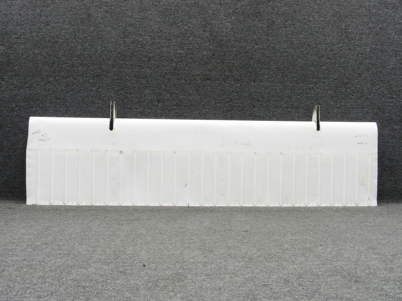 0523901-35 Cessna C-172N Flap Assembly Left Hand (Damaged)