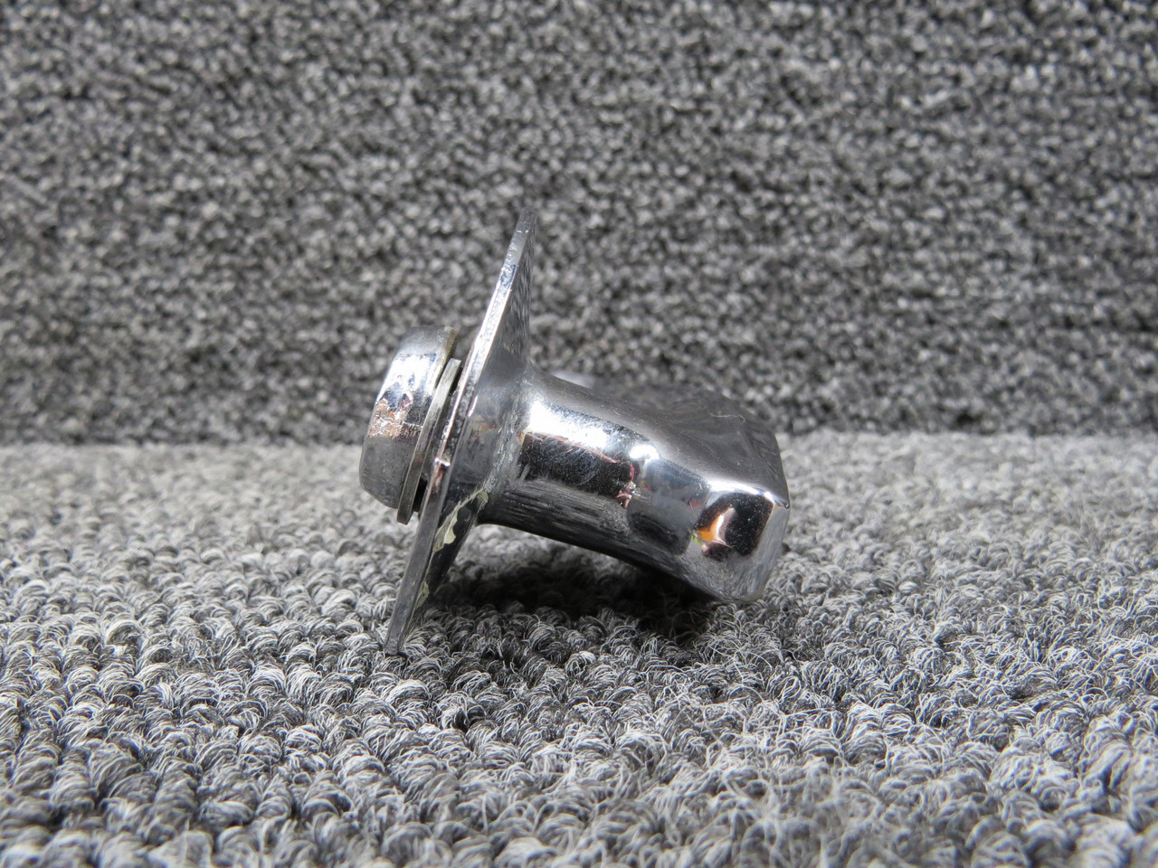 1211250-6, 1211251-2 Cessna 182M LH or RH Inside Cabin Door Handle