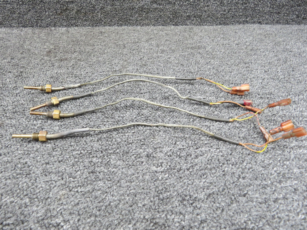 Cessna 182M Continental O-470-R Cylinder Head Temperature Probe Set of 5